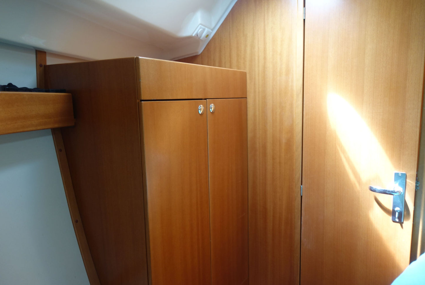 YEMAYA Elan 384 Impression